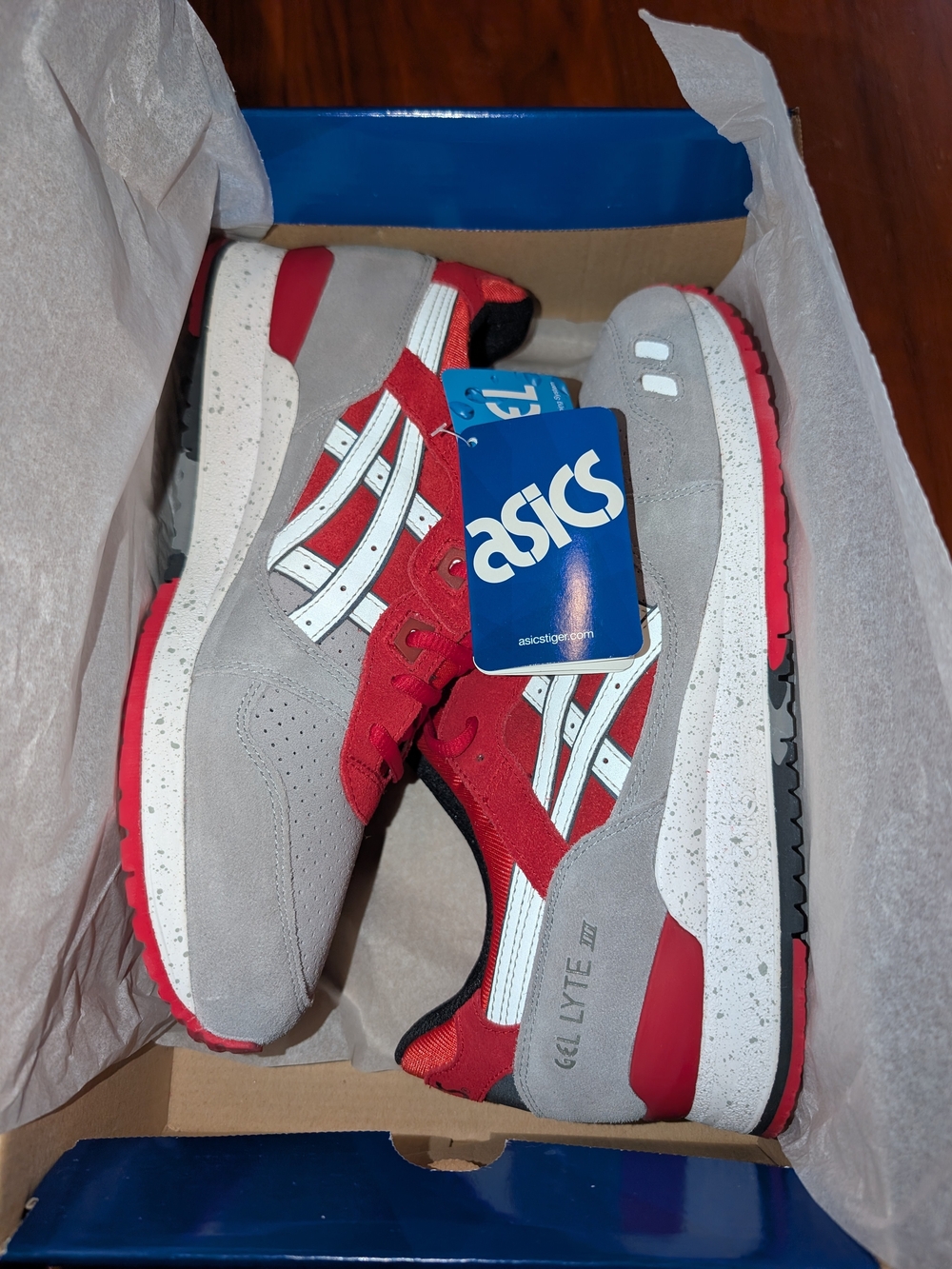 ASICS Gel-Lyte III Crane Men’s 9.5 Grey Red NWT - Picture 4 of 6